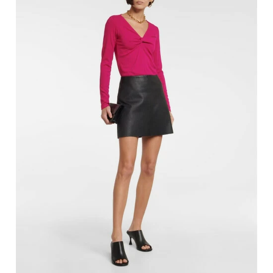 Velvet Twist-detail Top 3 Velvet Twist-detail Top