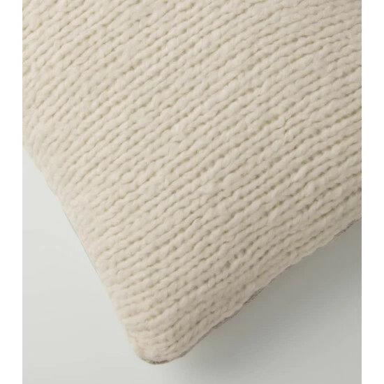 Gabriela Hearst Thelma Wool And Cashmere Cushion 5 Gabriela Hearst Thelma Wool And Cashmere Cushion - Image 3