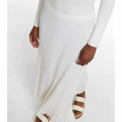 Gabriela Hearst Tereja Wool And Silk Midi Skirt -Gabriela Hearst Sales unnamed file 629