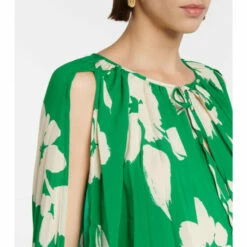 Velvet Vikki Printed Blouse -Gabriela Hearst Sales unnamed file 789